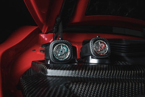 Distinguished Carbon Pair