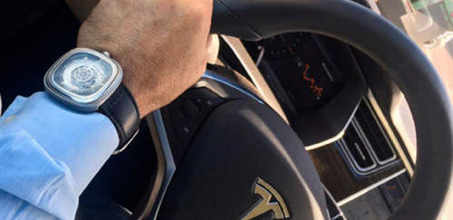 MEET KENNY HANDKAMMER